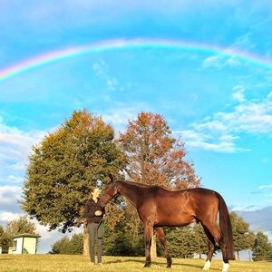 Meet your Posher, Liz